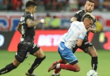 Santos cai para o Bahia nos pênaltis após arrancar empate nos acréscimos