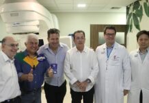 Senador Marcos Pontes e Deputado Federal Luiz Carlos Motta visitam Hospital de Base