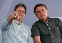 Em sinal de reconciliação com Tarcísio, Bolsonaro deve se hospedar no Palácio dos Bandeirantes na semana que vem
