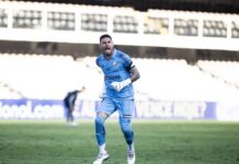 João Paulo inicia tratamento no quadril e vira dúvida do Santos para enfrentar o Fluminense