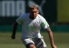 Rafael Navarro participa de treino em meio a definição para sua saída do Palmeiras