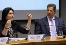 Orçamento de 2024 prevê salário mínimo de R$ 1.421