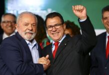Proposta de volta do imposto sindical obrigatório prevê taxa fixa de até 1% do rendimento anual do trabalhador