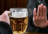 Apenas uma bebida por dia pode aumentar a pressão arterial, diz estudo
