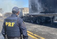 Caminhão pega fogo na BR-153 perto de Nova Granada