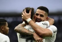 Corinthians embala e ganha confiança e opções antes de clássico decisivo