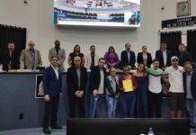 Emoção marca homenagem à ‘Deva’ na Câmara