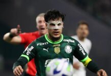 Gustavo Gómez admite proposta do Al-Ittihad: “Tenho contrato com o Palmeiras”