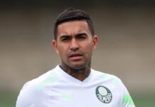 Palmeiras estipula prazo para volta, e Dudu se emociona com apoio: “Deixa a gente mais forte”