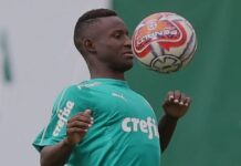 Palmeiras encaminha venda de atacante para clube nos EUA