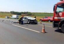 Homem morre após batida entre carros em rodovia de Guapiaçu