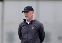 Em preleção, Mano exige alma de jogadores do Corinthians: “O que faz a diferença é o coletivo”