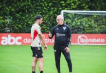 Dorival diz que Calleri, do São Paulo, faz exames na Argentina para decidir sobre cirurgia