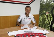 São Paulo anuncia renovação de Rafinha
