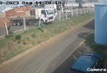 Motorista é atropelado pelo próprio caminhão em Votuporanga