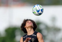 Corinthians tem dupla do Pan de volta e faz primeiro treino de olho no Atlético-MG