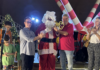 Jorge Seba entrega chave da cidade ao Papai Noel