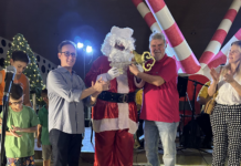 Jorge Seba entrega chave da cidade ao Papai Noel