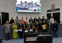 Câmara encerra 2023 com homenagem a policiais civis