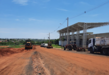 Prefeitura realiza pavimentação e iluminação de acesso a Arena Plínio Marin