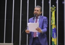 Fausto Pinato discute temas essenciais no Seminário “Diálogo entre os Poderes e os 35 Anos da Constituição Federal”