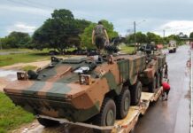 Ministério da Defesa envia veículos blindados para a fronteira com Guiana e Venezuela