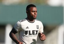 Com Hugo fechado e Palacios perto, Corinthians quer negociar Bidu e mira “sombra” para Fagner