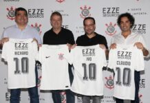 Corinthians anuncia patrocínio com seguradora para duas propriedades da camisa