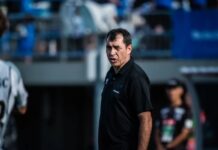 Santos aceita pagar a multa e fica perto de contratar Carille