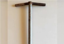 Homem morre após ser agredido com barra de ferro em bar