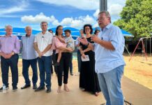 Deputado Carlão Pignatari inaugura obras nas áreas de saúde animal, lazer, saneamento e educação, em Mendonça