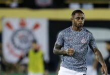 Palacios tem lesão constatada e vira desfalque no Corinthians
