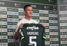 Moreno é apresentado com a camisa 5 do Palmeiras e explica em qual posição prefere jogar