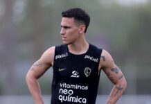 Corinthians promete pagar dívida com Matías Rojas para evitar rescisão de contrato