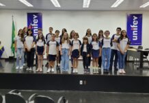 Colégio Unifev homenageia alunos contemplados com Bolsa Mérito