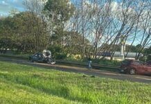 Carro capota e deixa três feridos na Rodovia Washington Luís