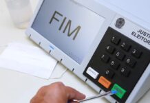 Urna eletrônica terá nova voz para eleitores cegos ou com baixa visão