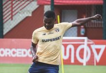 São Paulo libera, e Nikão será emprestado ao Athletico até dezembro