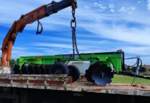 Trio é preso por estelionato tentando revender pela internet máquina agrícola que comprou e não pagou