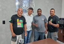 Nilton Santiago se reúne com pintores profissionais de Votuporanga