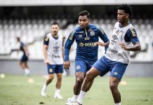 João Schmidt continua como dúvida para o duelo contra o Botafogo-SP