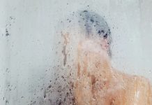 Banho quente faz mal para a pele? Veja quais cuidados tomar no inverno