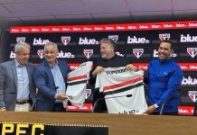 São Paulo apresenta novo patrocínio, e diretor diz não ter pressa para completar camisa