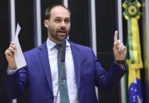 Eduardo Bolsonaro critica Danilo Campetti e expõe racha entre bolsonaristas em disputa por Rio Preto