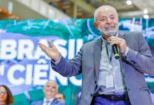 Governo Lula é aprovado por 54%, enquanto 43% o desaprovam, diz Genial/Quaest