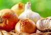 Dupla inseparável na cozinha, cebola e alho ficam até 32% mais caros no mercado