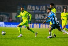 Palmeiras encaminha venda de Jhon Jhon para o Bragantino