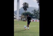 Cria do Santos, Rodrygo vai ao CT Rei Pelé durante férias