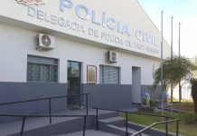 Pai esconde celular em quarto e flagra sogro abusando da filha de 10 anos