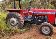 Polícia Ambiental recupera trator furtado em Ibirá e prende dois suspeitos